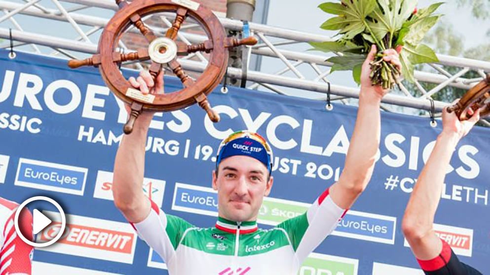 Viviani, tras una victoria. (AFP)