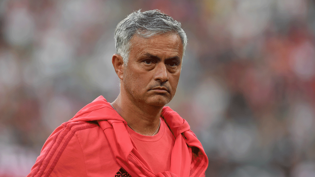 El-técnico-del-Manchester-United,-José-Mourinho,-durante-un-encuentro-esta-temporada-(AFP)