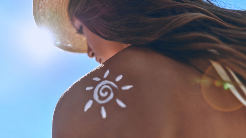 Qué es mejor, ¿aftersun o crema hidratante?