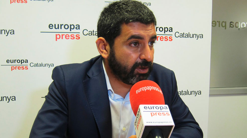 El conseller de Trabajo, Asuntos Sociales y Familias de la Generalitat, Chakir El Homrani. Foto: Europa Press