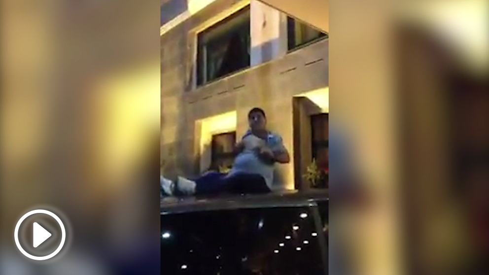 Maradona, totalmente fuera de control.