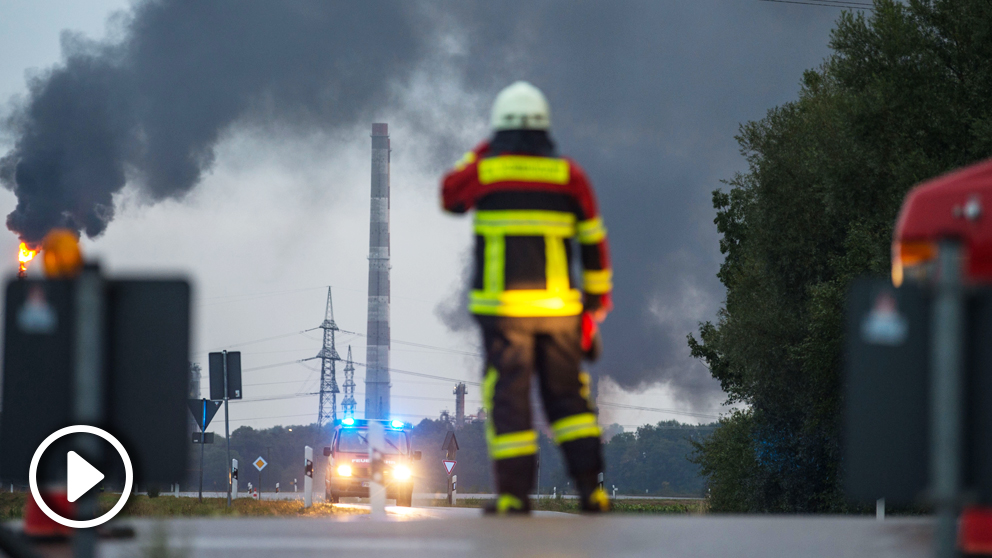 Explosión en una refinería en Alemania.