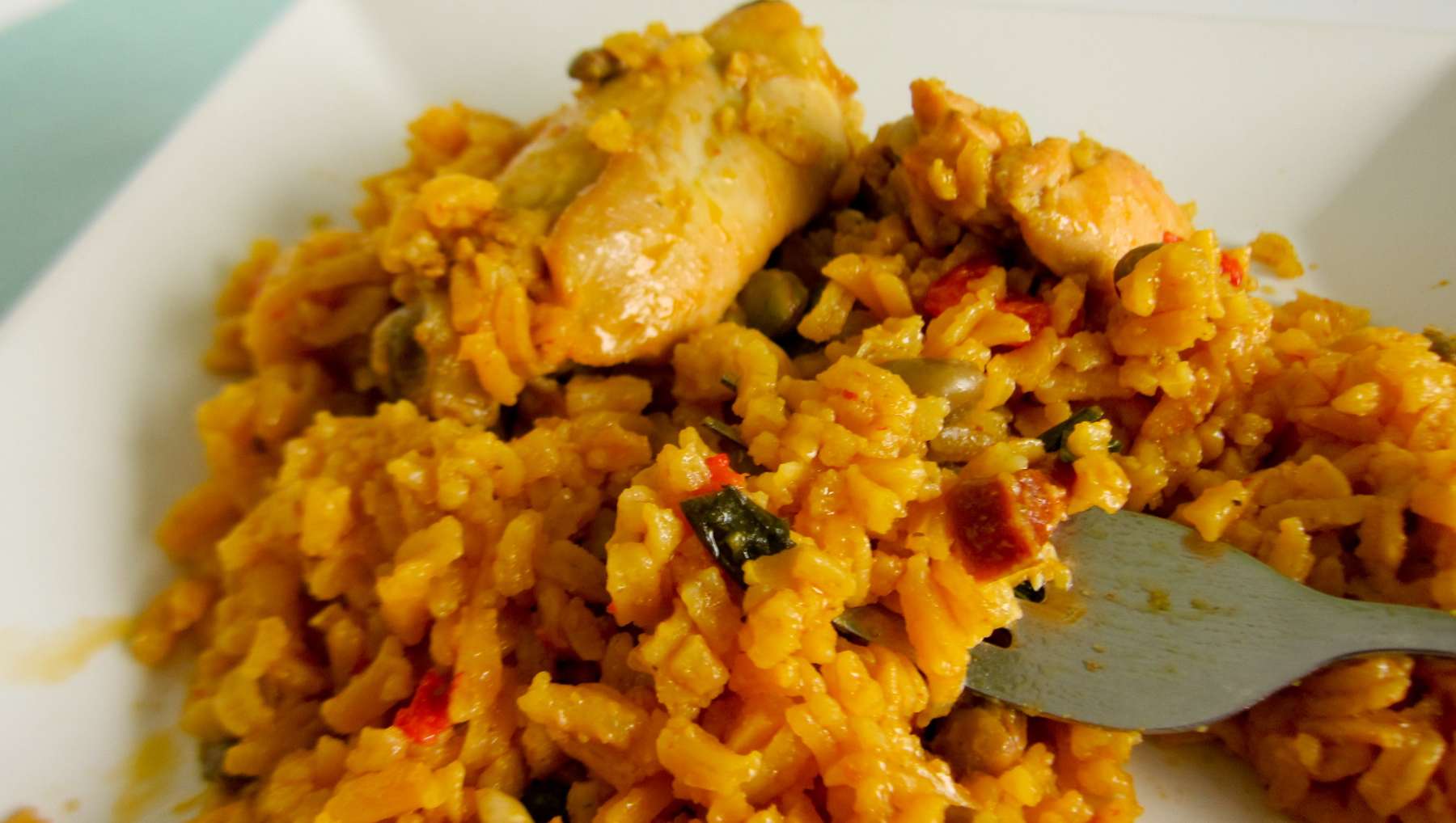 Arriba 82+ imagen receta arroz con pollo amarillo
