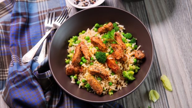 arroz con brócoli y pollo