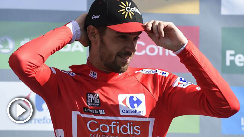 Jesús Herrada sigue un día más como líder de La Vuelta. (AFP)