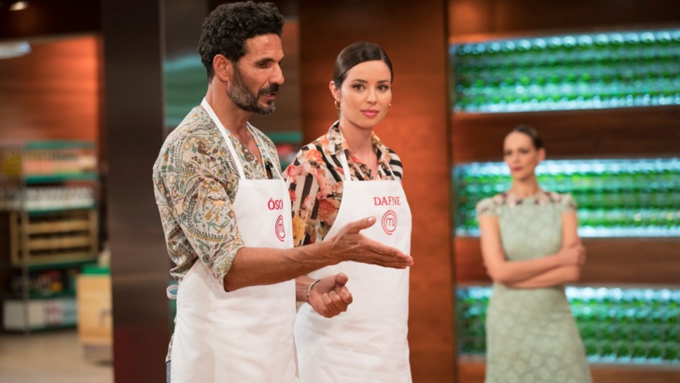 Óscar Higares el mejor de la primera prueba de ‘MasterChef Celebrity’. (Foto: La 1)