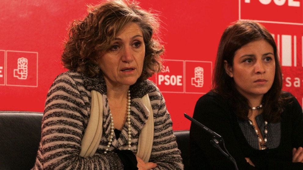 María Luisa Carcedo y Adriana Lastra. (Foto. PSOE)