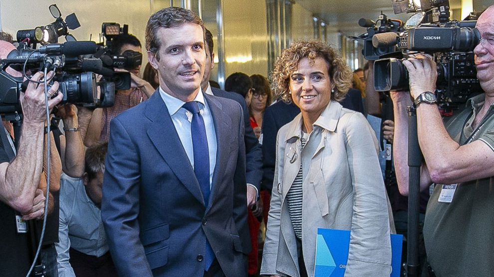 Pablo Casado y Dolors Montserrat. Foto: Europa Press