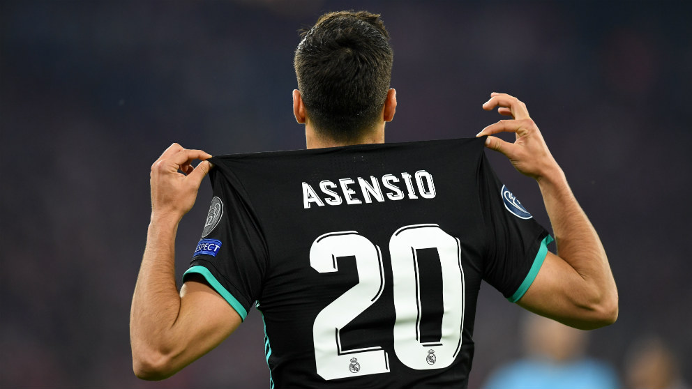Marco Asensio celebra un gol con el Real Madrid. (AFP)