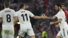 Isco celebra con Bale su gol en San Mamés. (EFE) Liga Santander: Espanyol – Levante | Partido de fútbol hoy en directo.