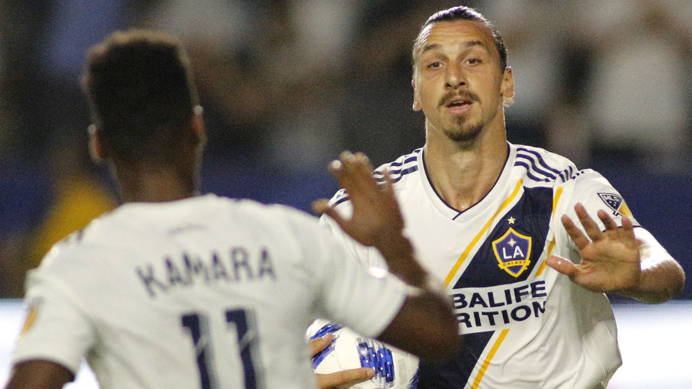 Ibrahimovic celebra un gol con LA Galaxy. (AFP)