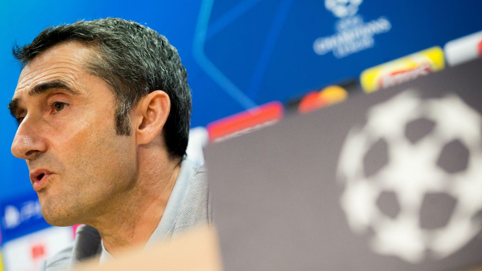 Ernesto Valverde, en la rueda de prensa previa al partido de Champions League contra el PSV. (EFE)