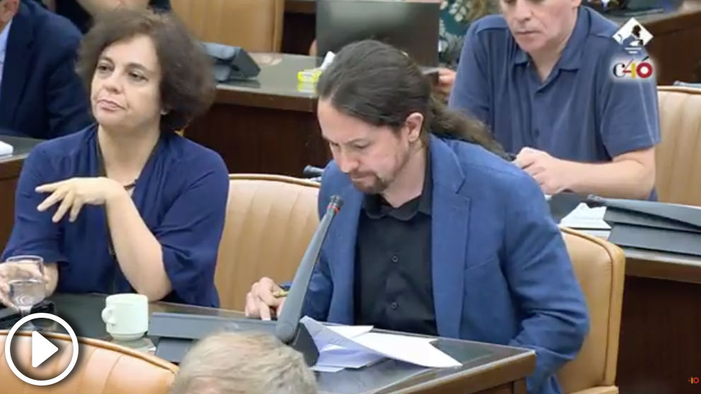 José María Aznar arremete contra Pablo Iglesias en la comisión parlamentaria