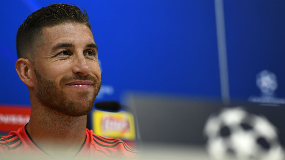 Sergio Ramos, en la rueda de prensa previa al Real Madrid – Roma. (AFP)