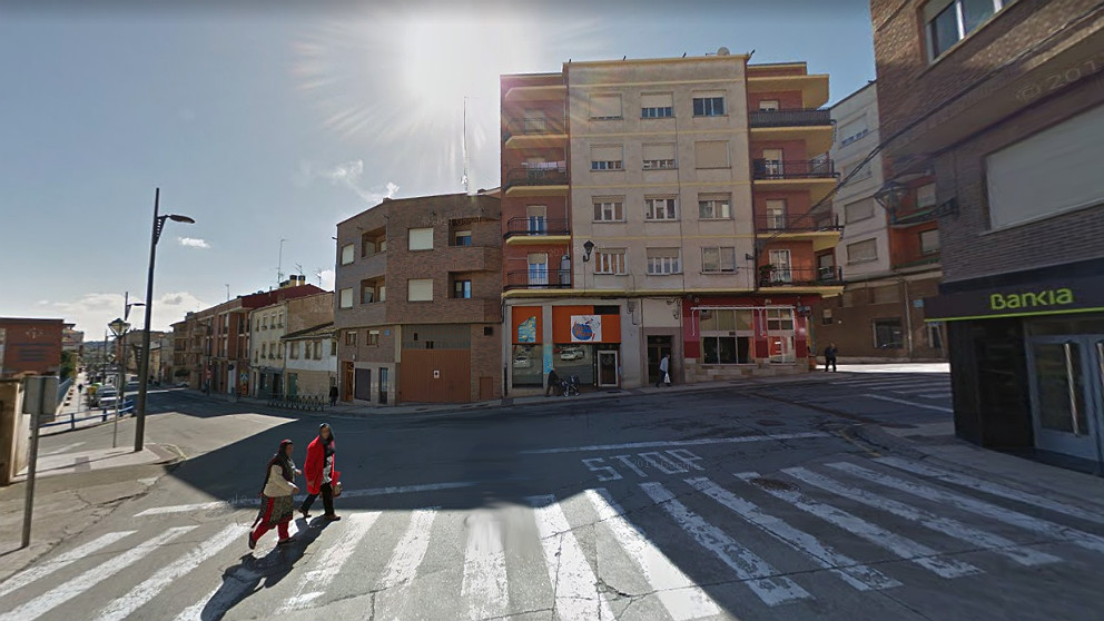 Confluencia de la calle Eduardo González Gallarza y avenida San Marcia, en Lardero (La Rioja), donde se produjo el suceso.