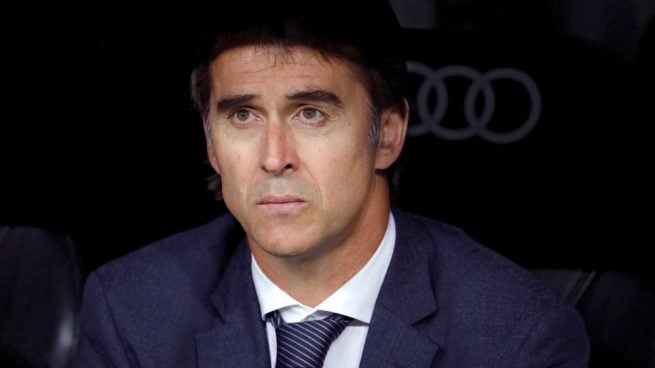 Lopetegui, en el banquillo durante el Real Madrid - Espanyol (EFE).