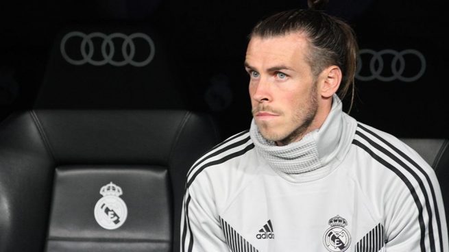 Gareth Bale en el banquillo durante el Real Madrid - Espanyol.