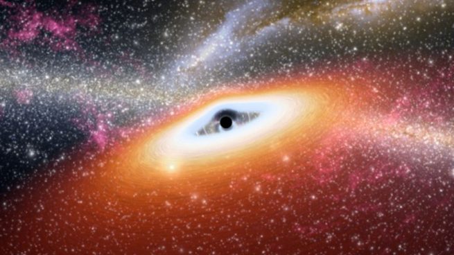 cómo cae la materia en un agujero negro