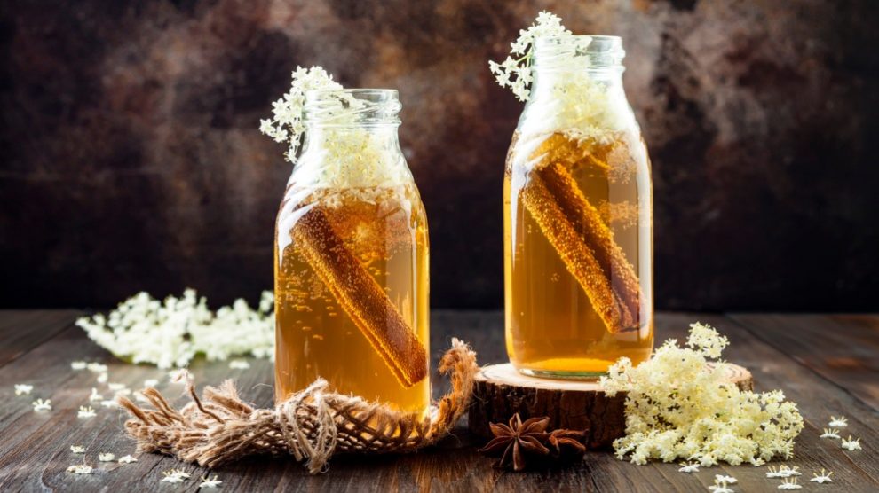 El agua de canela Aporta diversos beneficios que vale la pena conocer