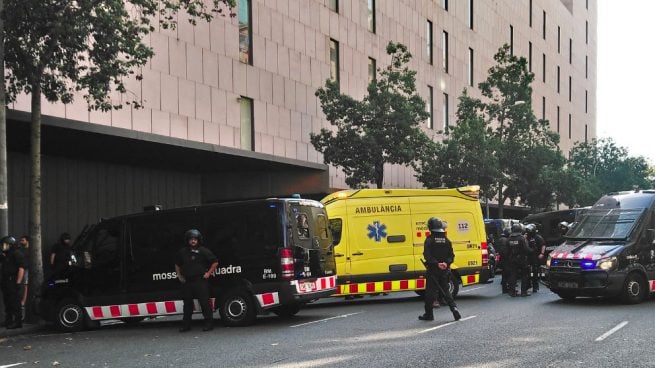 Encuentran a la menor sospechosa del asesinato de su madre a cuchilladas en Banyoles (Gerona)