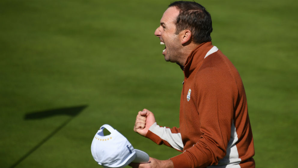 Sergio García, tras conseguir el punto de este sábado en la Ryder Cup. (AFP)