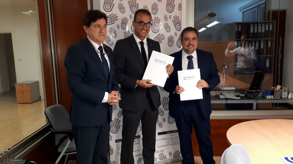 AMA Vida firma con el Colegio de Fisioterapeutas de Canarias la póliza colectiva de Vida (Foto: AMA)
