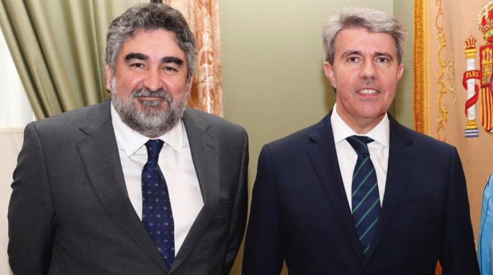 Rodríguez Uribes y Ángel Garrido. (Foto. Comunidad)