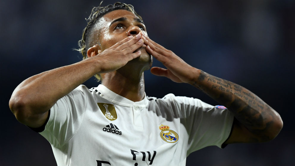 Mariano celebra su gol ante la Roma. (AFP)