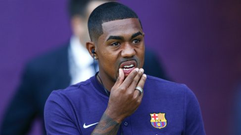Malcom, durante un acto con el Barcelona. (AFP)