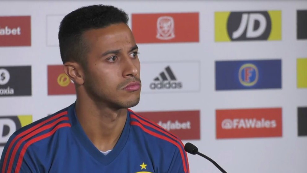 Thiago Alcántara, en rueda de prensa. (SeFutbol)