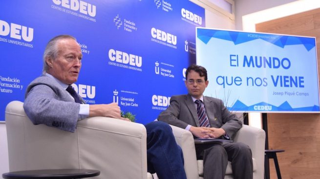 El exministro, Josep Piqué, en la masterclass organizada por CEDEU.
