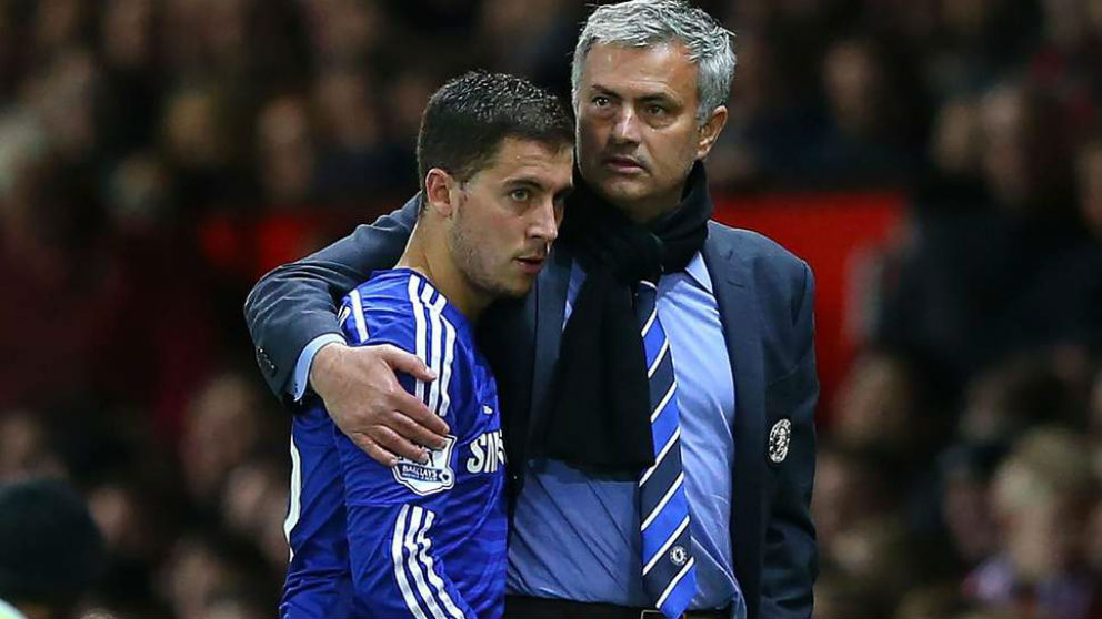 Hazard y Mourinho, en el Chelsea (AFP)