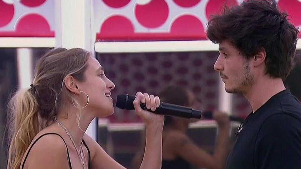 Miki y María interpretan Quédate en Madrid de Mecano en ‘OT 2018’