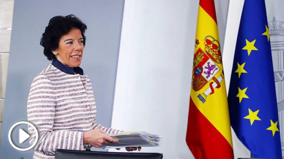 La portavoz del Gobierno, Isabel Celáa este lunes en el Palacio de la Moncloa
