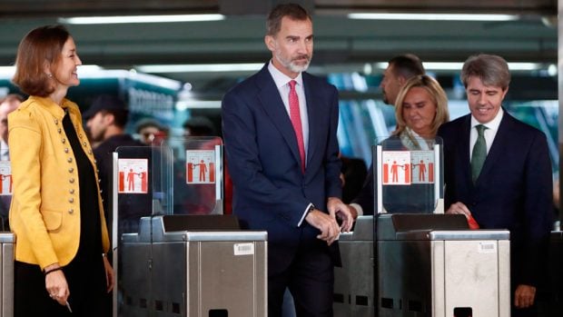 felipe-VI-metro-de-madrid-centenario-torno