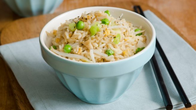 arroz integral con alga wakame