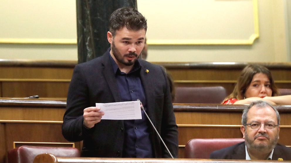 El portavoz adjunto de ERC en el Congreso, Gabriel Rufián. (Foto: EFE)