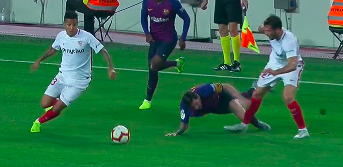 Messi tuvo que ser cambiado tras lesionarse el codo: ¿adiós al Clásico?
