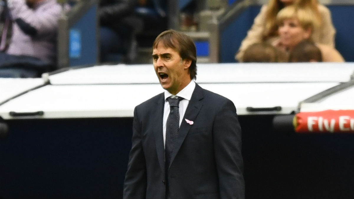 Julen Lopetegui se desquició en el partido ante el Levante (AFP).
