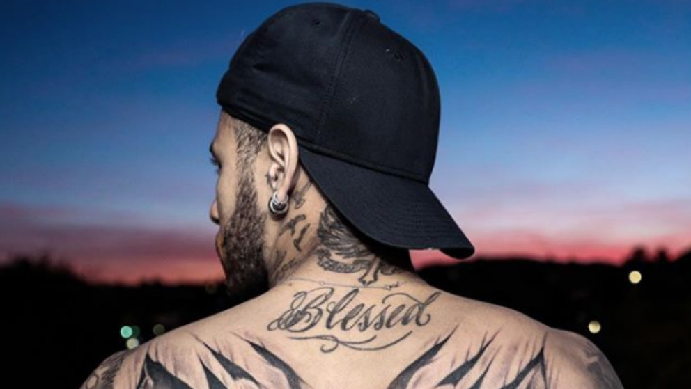 El soprendente tatuaje de Neymar con Batman y Spiderman como protagonistas. (Instagram)