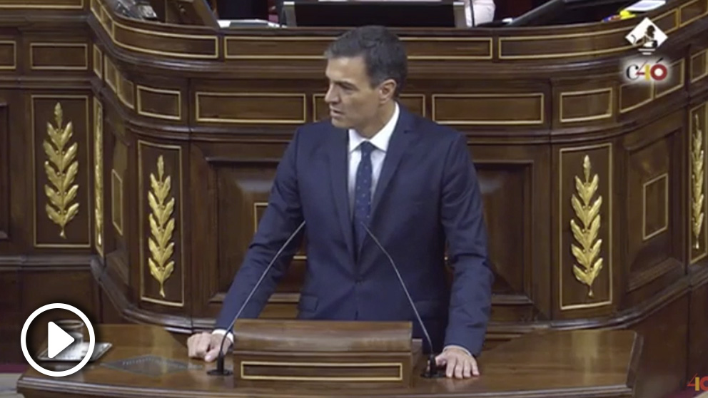 Sánchez exige hasta 3 veces a Casado que retire sus afirmaciones sobre él en el Congreso