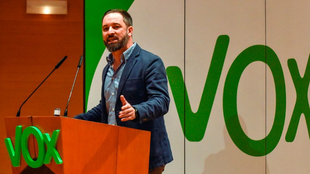 Santiago Abascal en un acto de campaña (Foto: EFE).