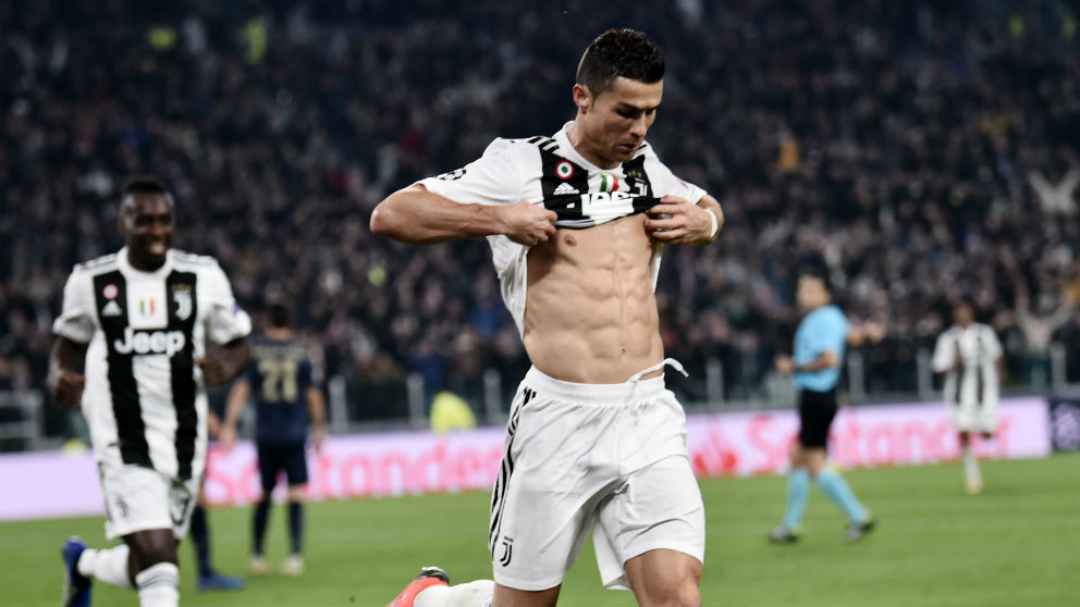 Cristiano Ronaldo celebra un gol. (AFP)