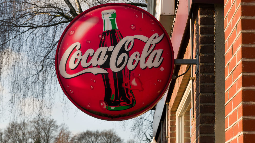 Coca-Cola en España y los bares, una historia compartida (Foto: iStock)