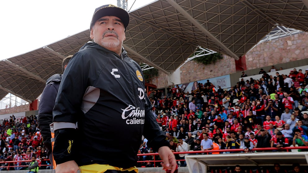 Maradona se ofrece al United
