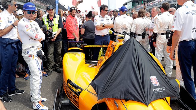 Oficial: Fernando Alonso correrá con McLaren las 500 millas de Indianápolis
