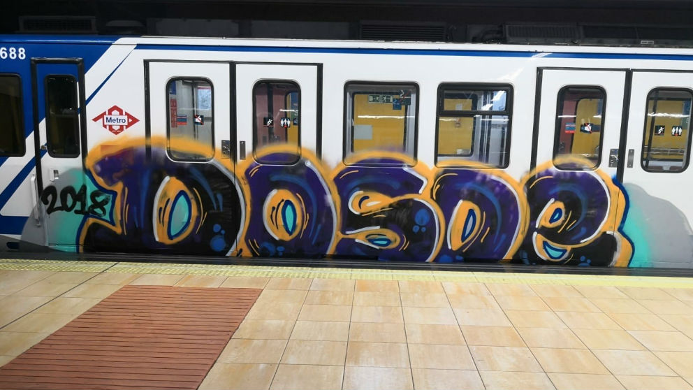 Grafiti en el Metro Madrid. Foto: Europa Press