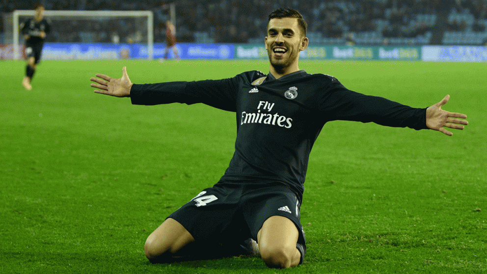 Dani Ceballos celebra el tanto anotado al Celta en Balaídos (Getty)