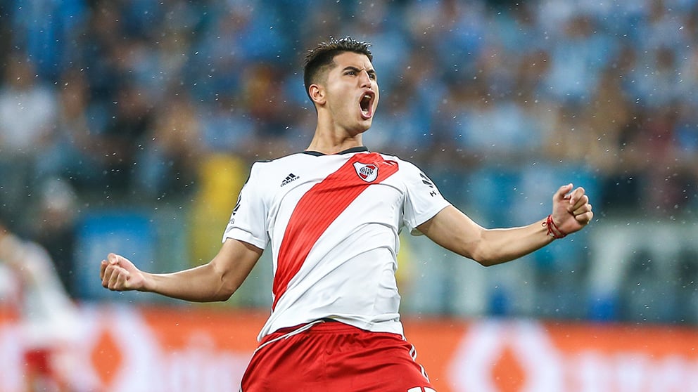Exequiel Palacios celebra un gol con River Plate. (Getty)