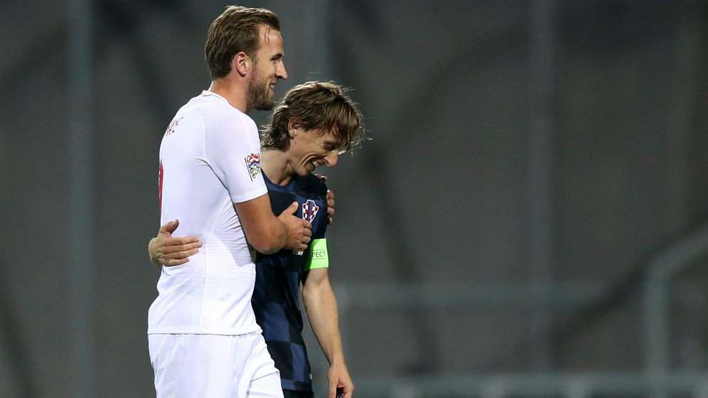 Harry Kane y Luka Modric, durante el pasado Croacia-Inglaterra. (AFP)